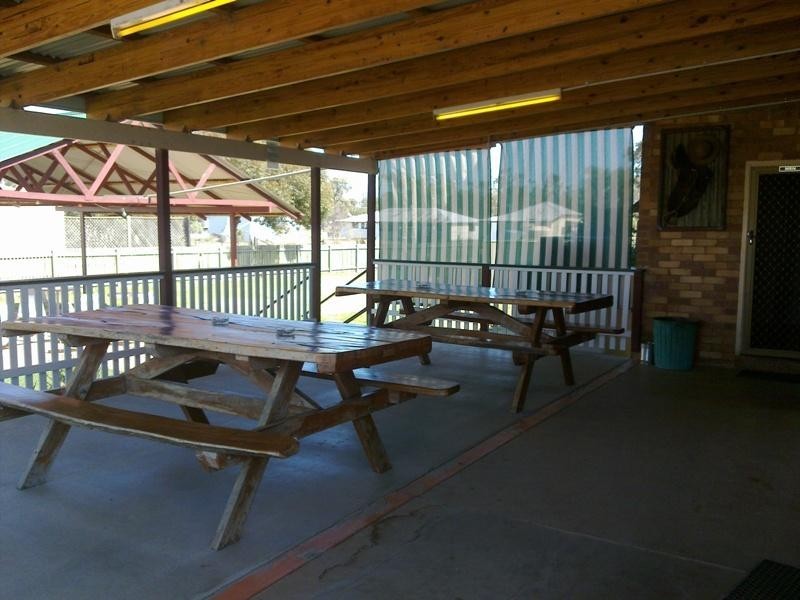 3 Sara Street, Meandarra QLD 4422