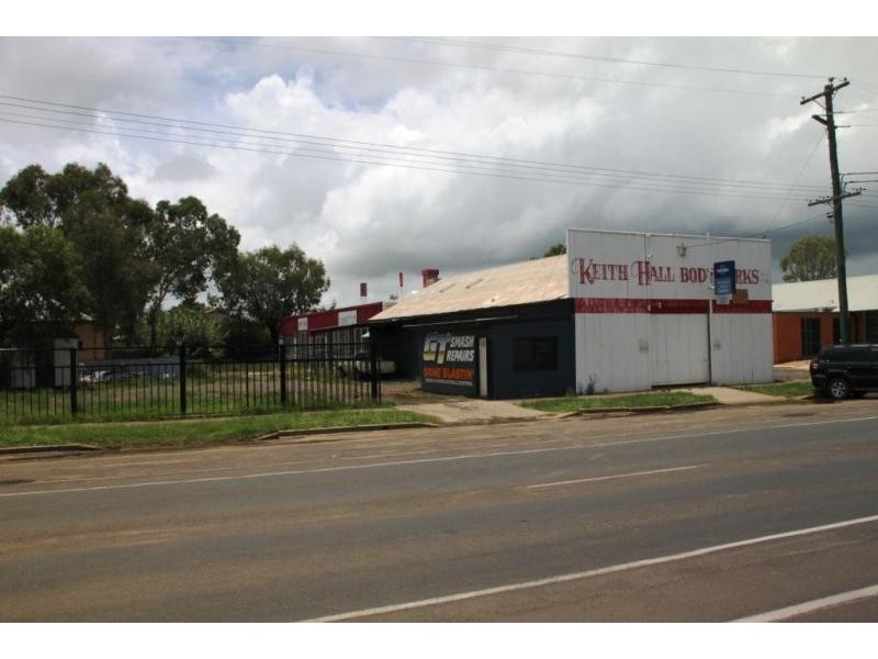 18 Quintin Street, Roma QLD 4455