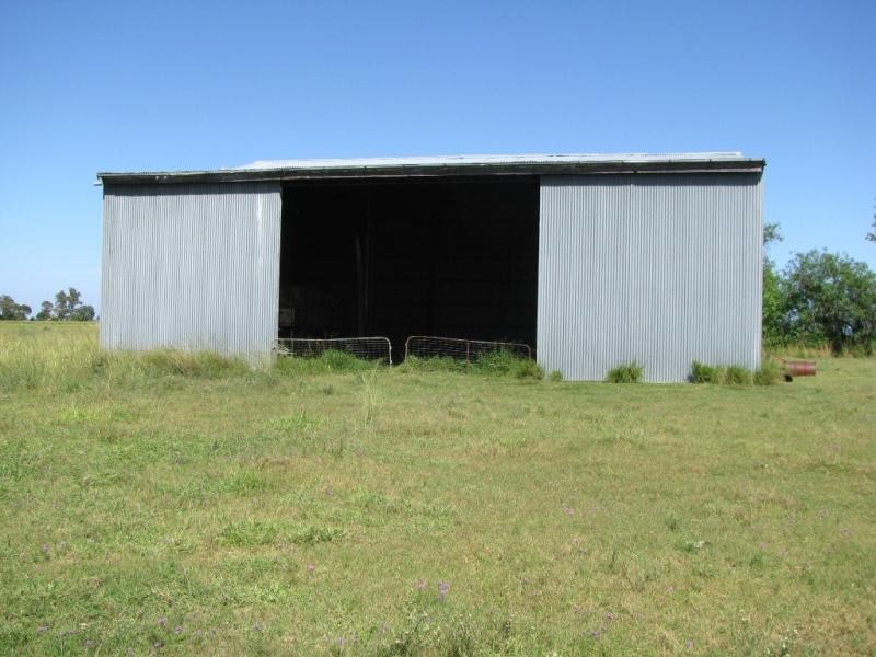 ATHLONE, 2426 ACRES IN 4 MAIN FREEHOLD PORTIONS, Jandowae QLD 4410