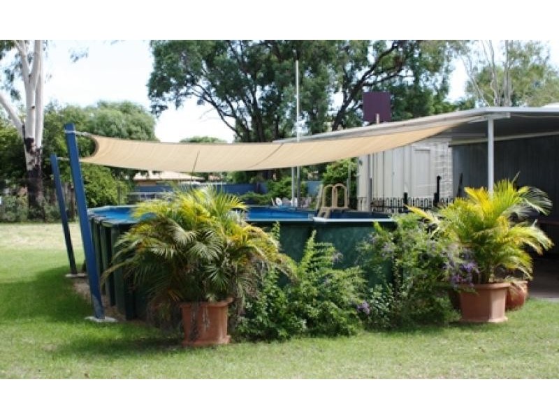 11 Charles Street, St George QLD 4487