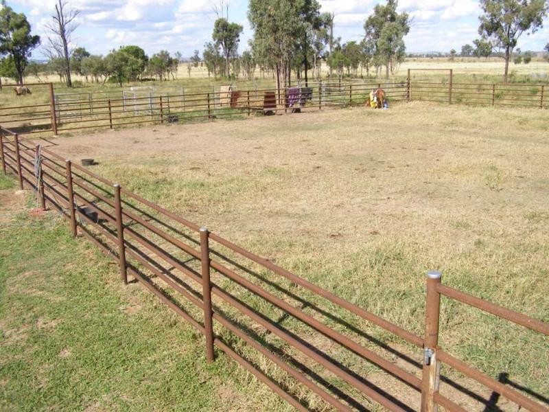 Shady Acres, 393 River Road, Moura QLD 4718