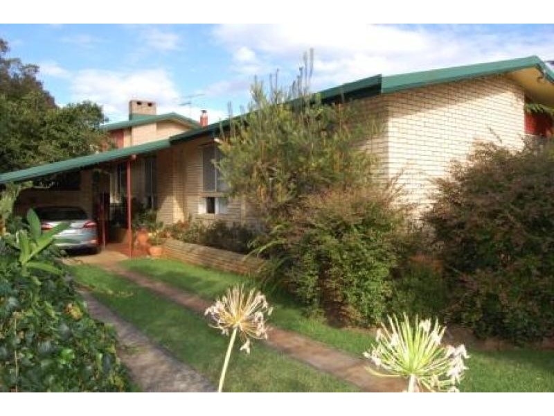 44 Kurrajong Street, Dorrigo NSW 2453