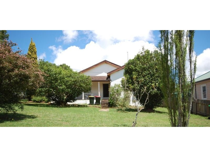 2 Cedar Street, Dorrigo NSW 2453