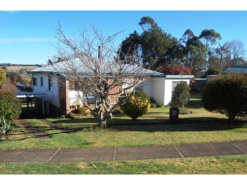 26 Beech Street, Dorrigo NSW 2453