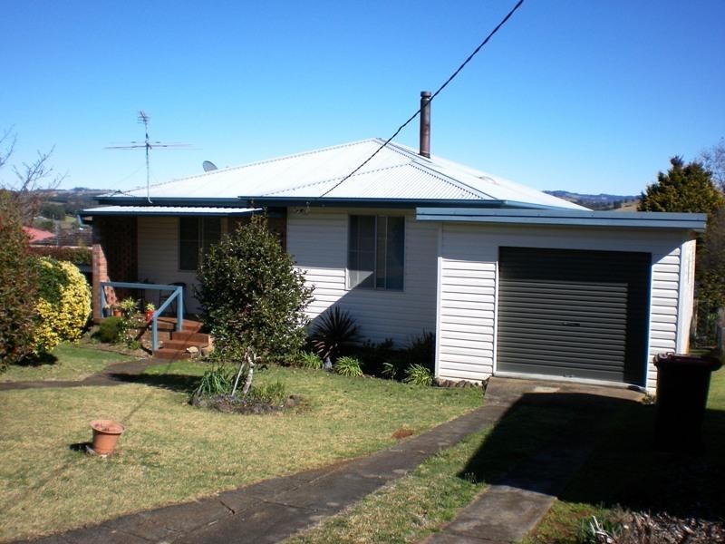 26 Beech Street, Dorrigo NSW 2453
