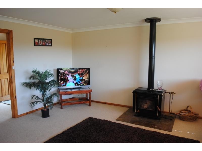 21 Gatenby Street, Dorrigo NSW 2453