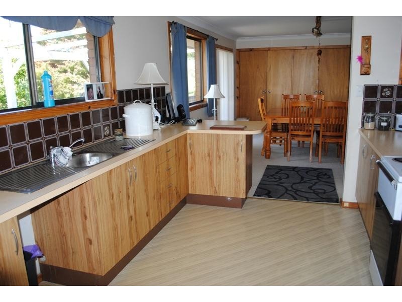 21 Gatenby Street, Dorrigo NSW 2453