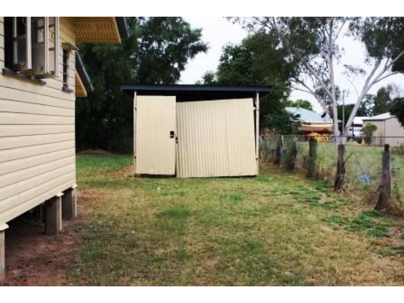 41 Church Street, St George QLD 4487