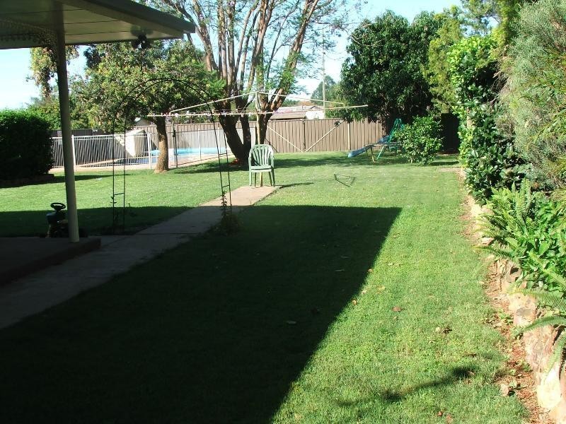 9 Philip Street, St George QLD 4487