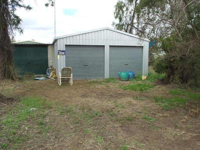 70 Grey Street, St George QLD 4487