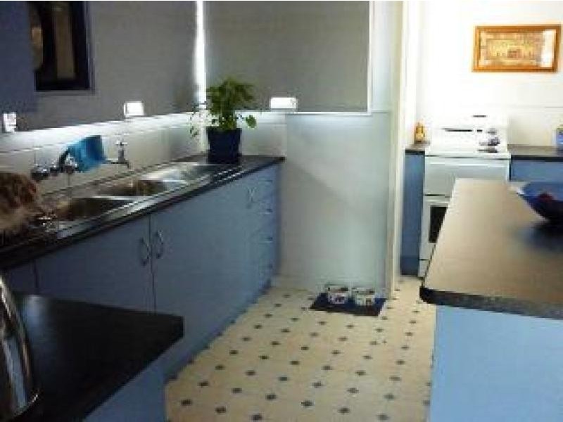 208 Victoria Street, St George QLD 4487