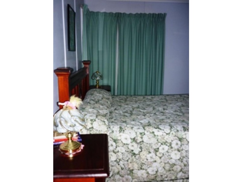 208 Victoria Street, St George QLD 4487