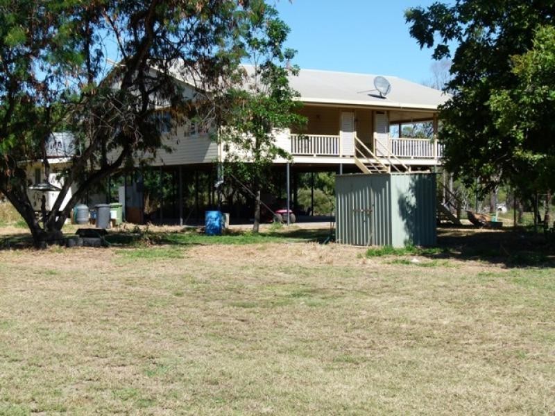 2-8 Sturt St, St George QLD 4487