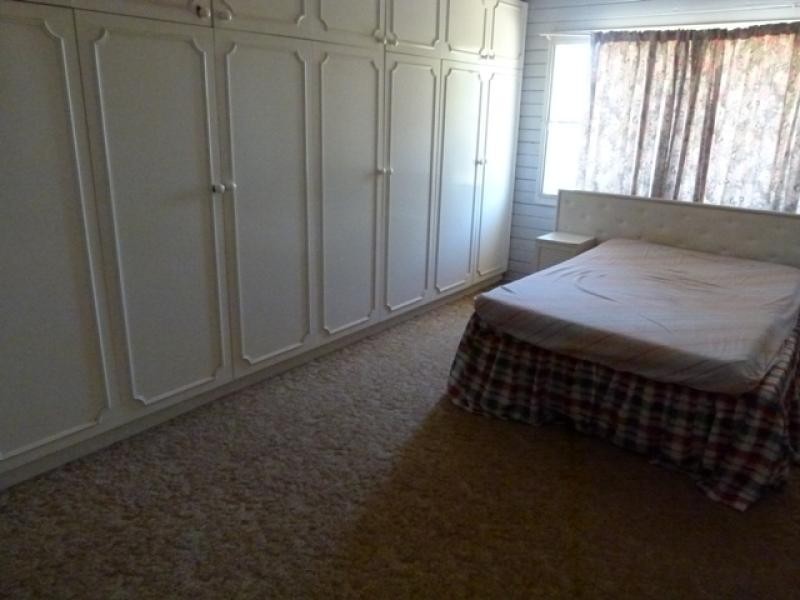 2-8 Sturt St, St George QLD 4487