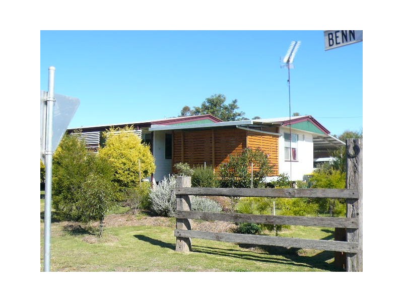 22 BILTON STREET, Tara QLD 4421