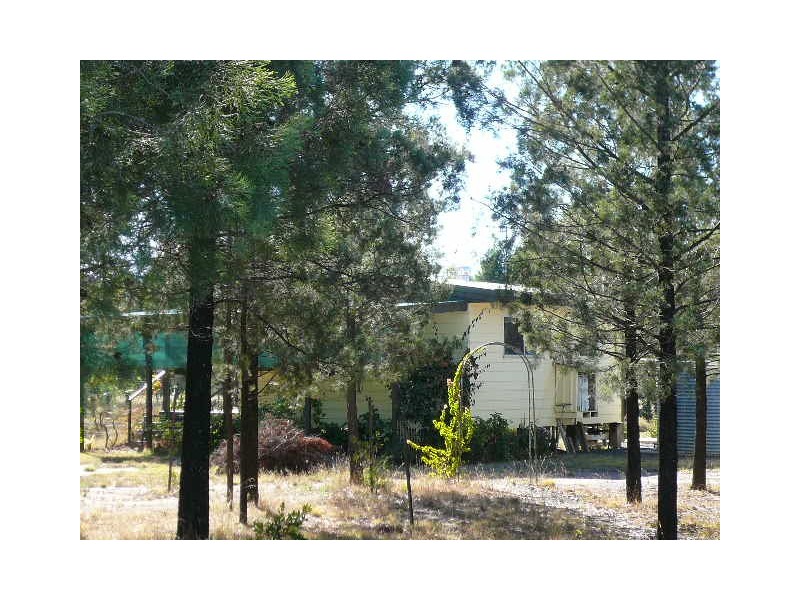 877 MALES DRIVE, Tara QLD 4421