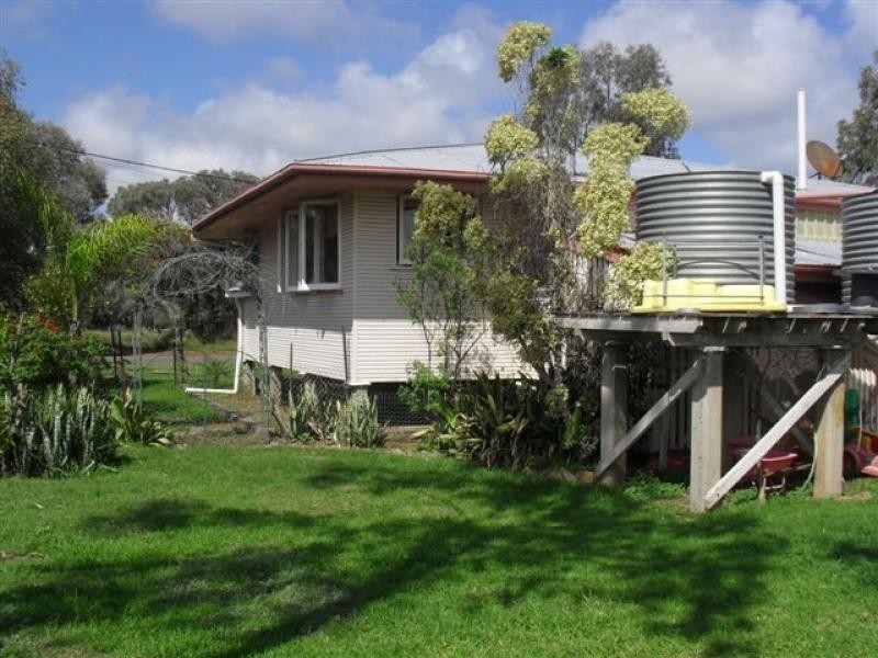 23 GIBSON STREET, Meandarra QLD 4422