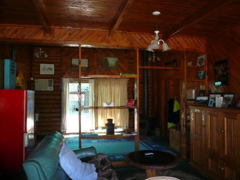 231 KOOKABURRA DRIVE, Tara QLD 4421