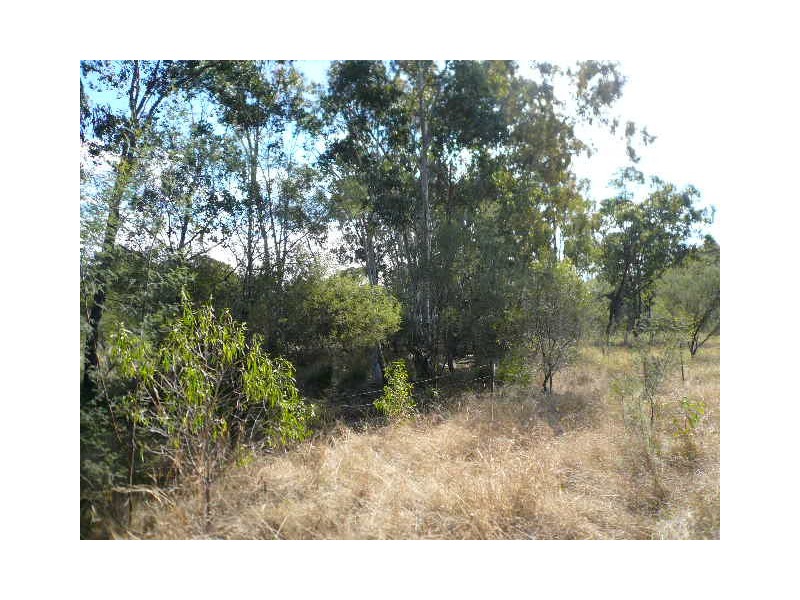 18 HUMBUG ROAD, Tara QLD 4421