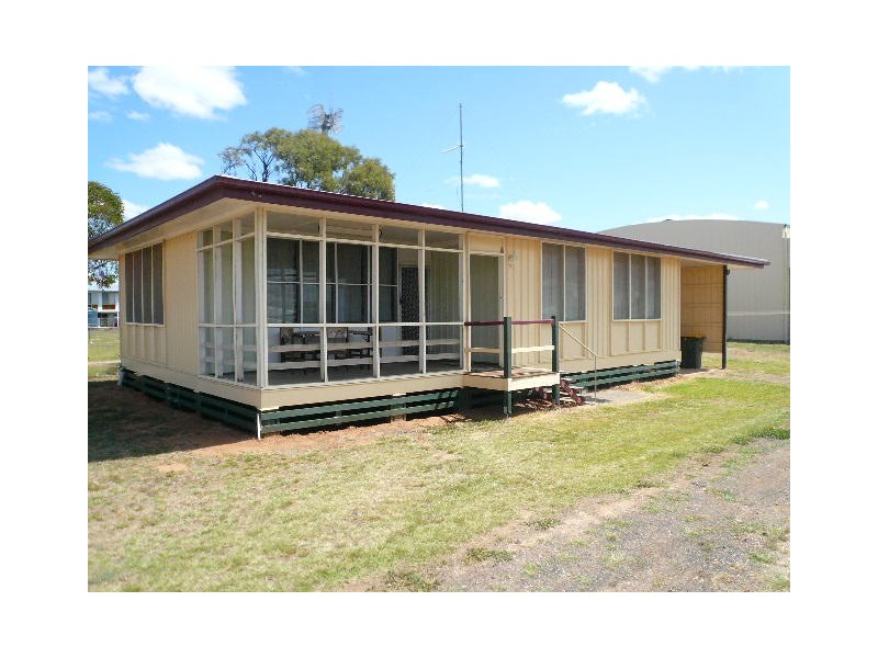 5 GEORGE STREET, Meandarra QLD 4422