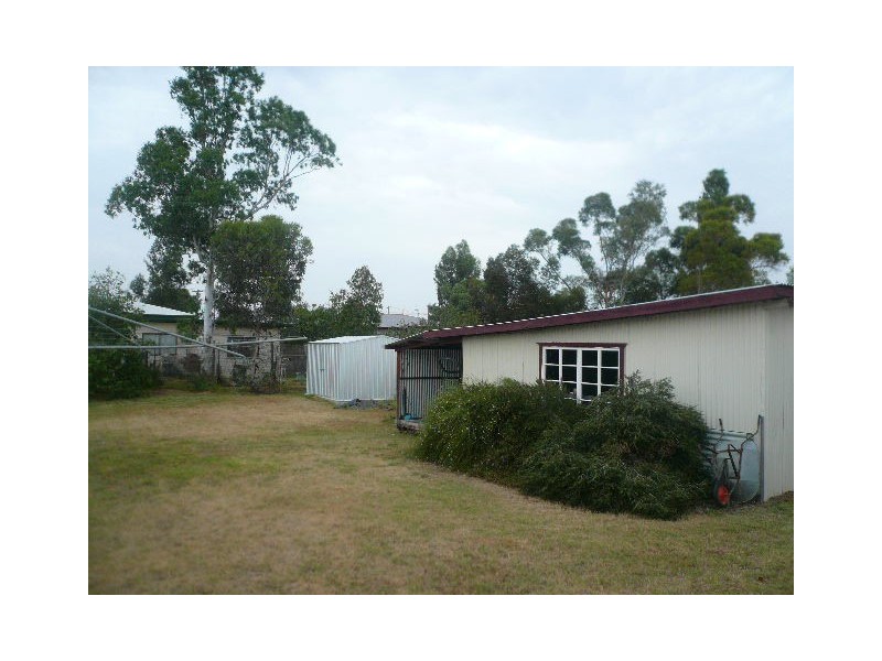 4 ADAMS STREET, Tara QLD 4421