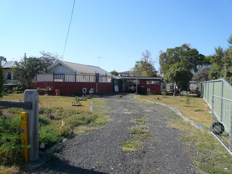 29 BINNIE STREET, Tara QLD 4421