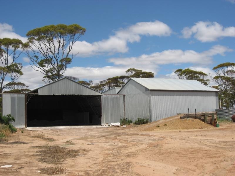 222 Dillon Rd, Newdegate WA 6355