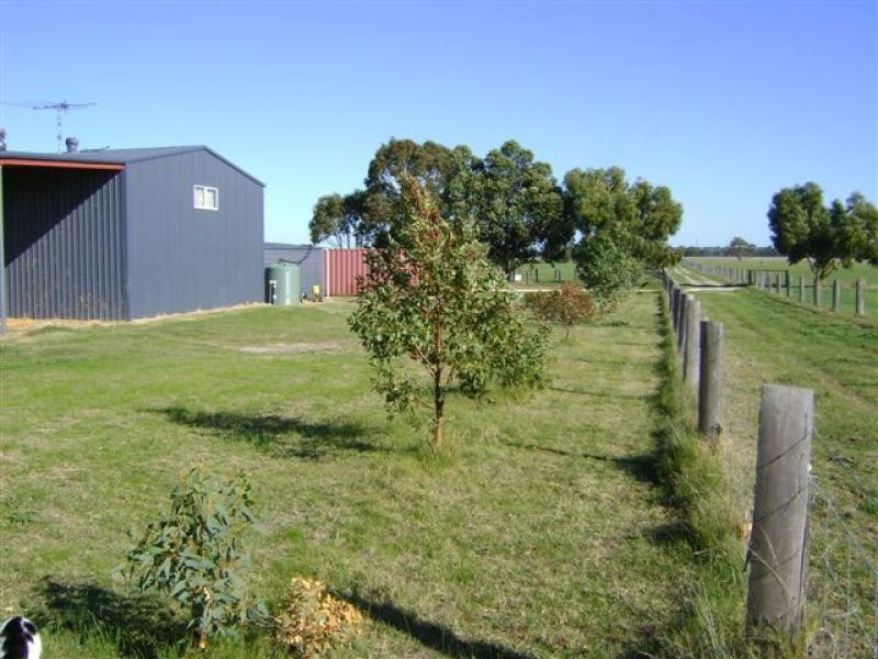 1142 Hopeland Road, Serpentine WA 6125