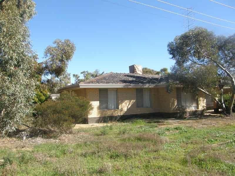 6 Hyde Street, Dalwallinu WA 6609