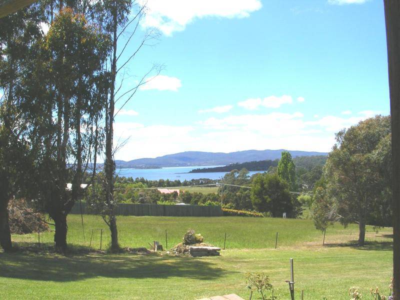 Beauty Point TAS 7270