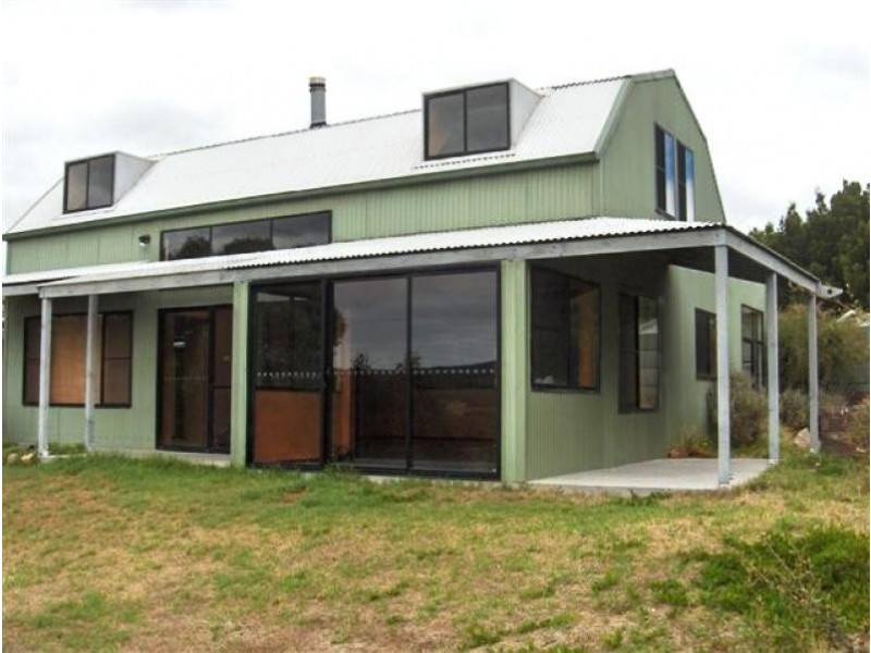 373 Killiecrankie Road, Flinders Island TAS 7255