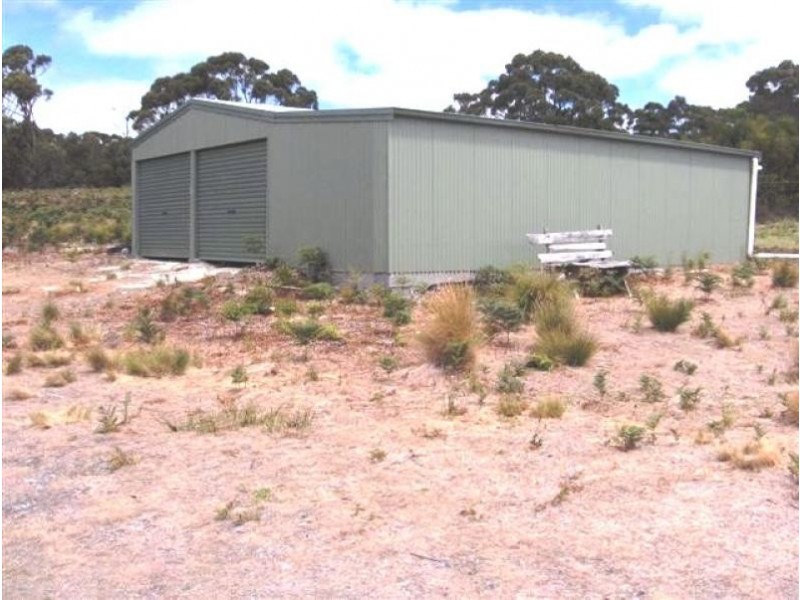 373 Killiecrankie Road, Flinders Island TAS 7255