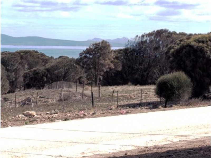 181 Port Davey Road, Flinders Island TAS 7255
