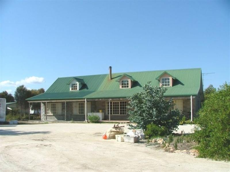 53 Bluff Road, Flinders Island TAS 7255