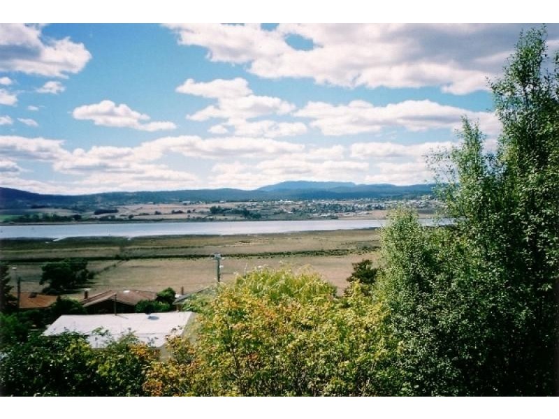 30 FORT STREET, Riverside TAS 7250