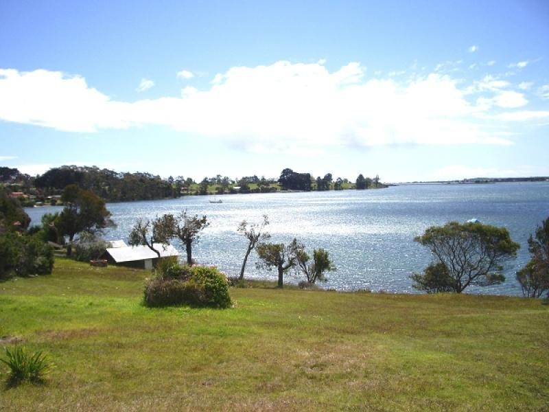 87 SUNSET BOULEVARD, Clarence Point TAS 7270
