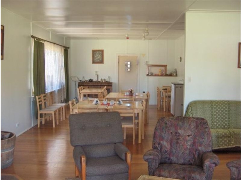24 BLUFF ROAD, Flinders Island TAS 7255