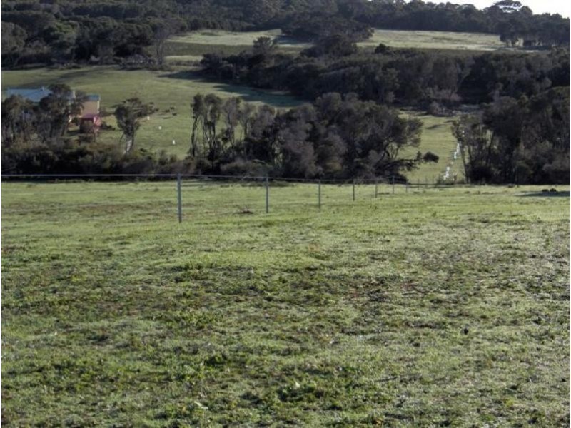 5 Fairhaven Road, Flinders Island TAS 7255