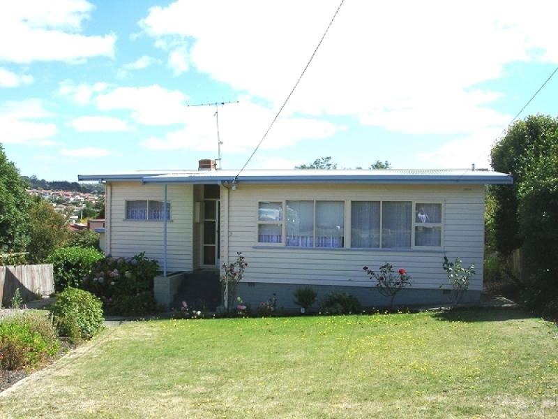 3 WARWICK PLACE, Kings Meadows TAS 7249