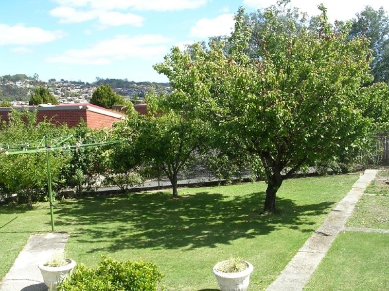 3 WARWICK PLACE, Kings Meadows TAS 7249