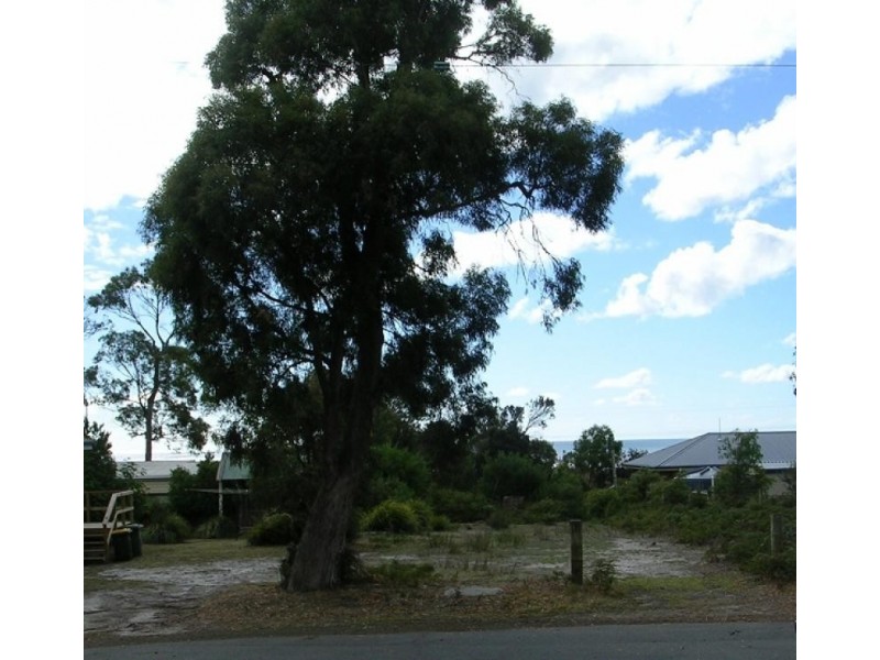 42 TAMAR CRESCENT, Greens Beach TAS 7270