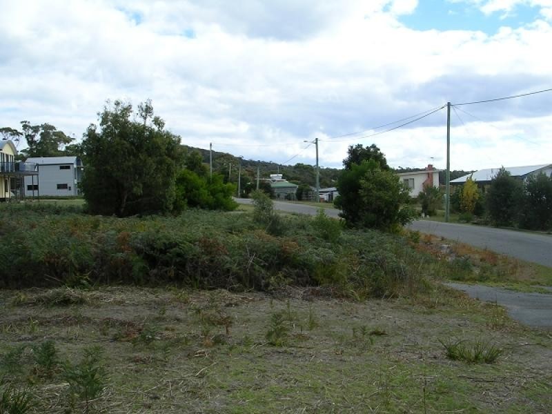 42 TAMAR CRESCENT, Greens Beach TAS 7270