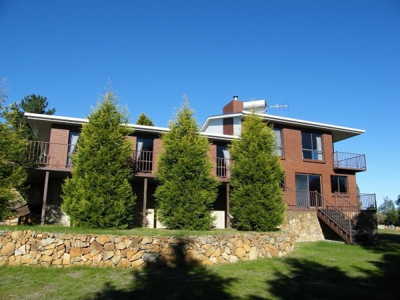 11 LAKEVIEW COURT, Blackstone Heights TAS 7250