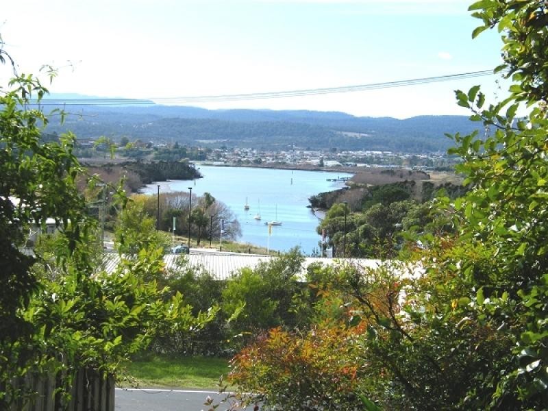 UNIT 1, 197 WEST TAMAR RD, Riverside TAS 7250