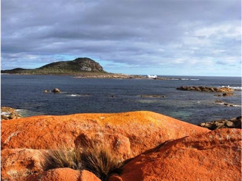 11 West End, Off Mt Tanner Rd, Flinders Island TAS 7255