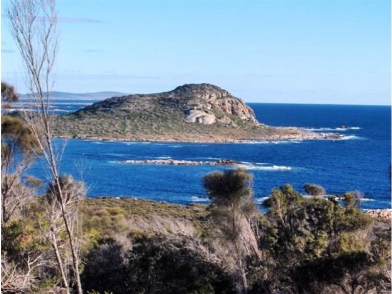 11 West End, Off Mt Tanner Rd, Flinders Island TAS 7255