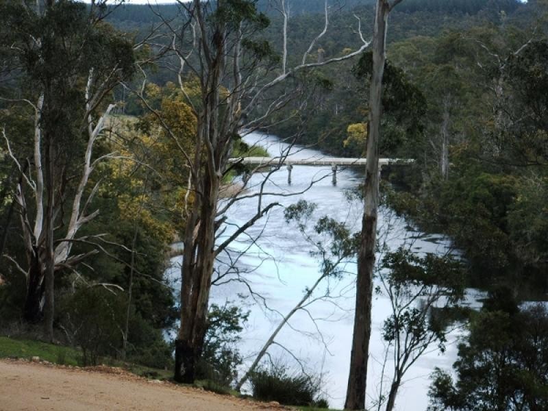 260 Dynans Bridge Road, Weegena TAS 7304