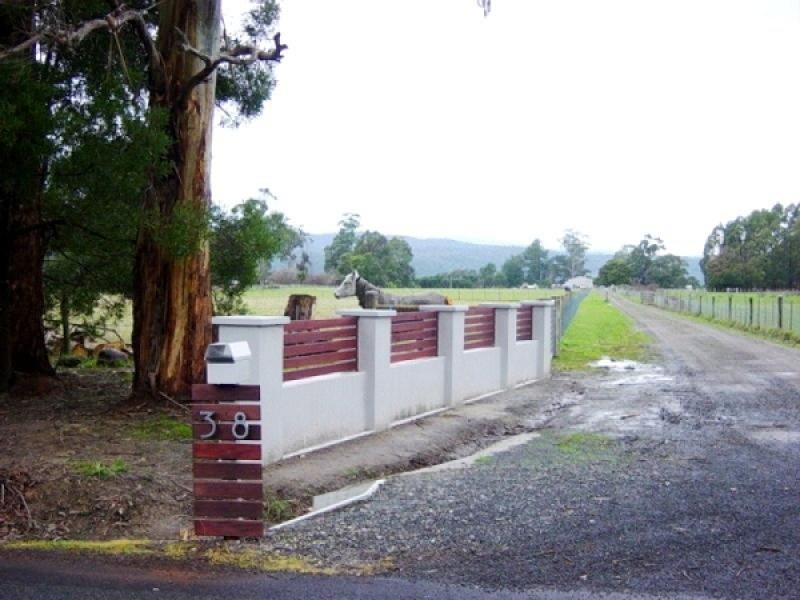 38 Paper Beach Road, Swan Point TAS 7275