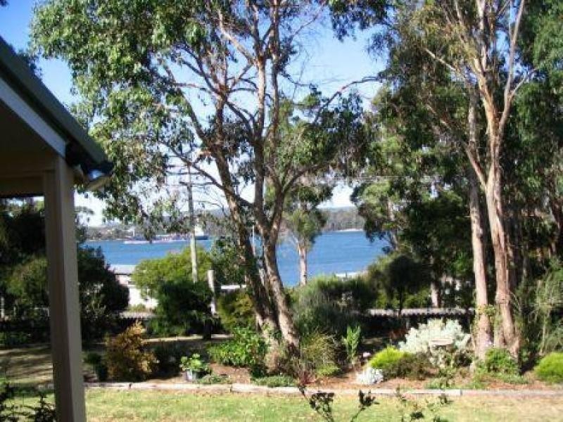 104 Sunset Boulevard, Clarence Point TAS 7270