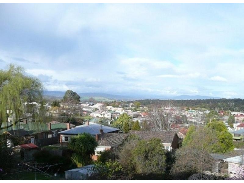 6 A Weedon Avenue, South Launceston TAS 7249